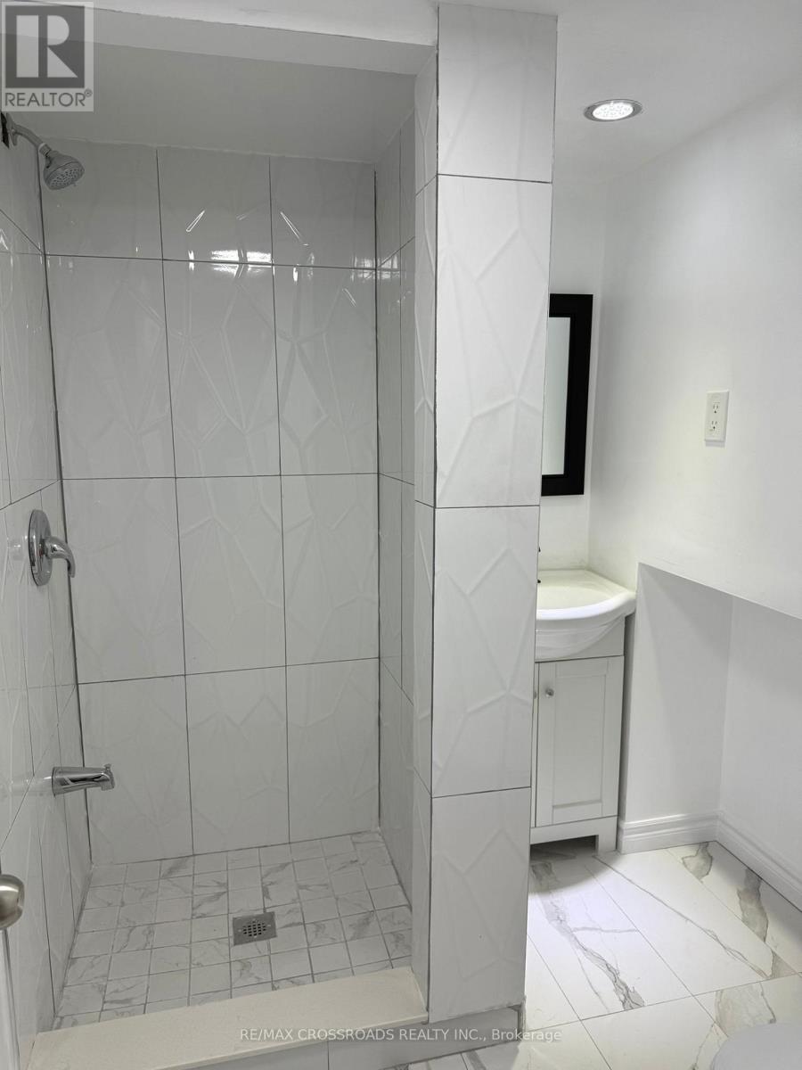 75 Fordover Drive, Toronto, Ontario M1E 1T7 - Photo 12 - E12480123