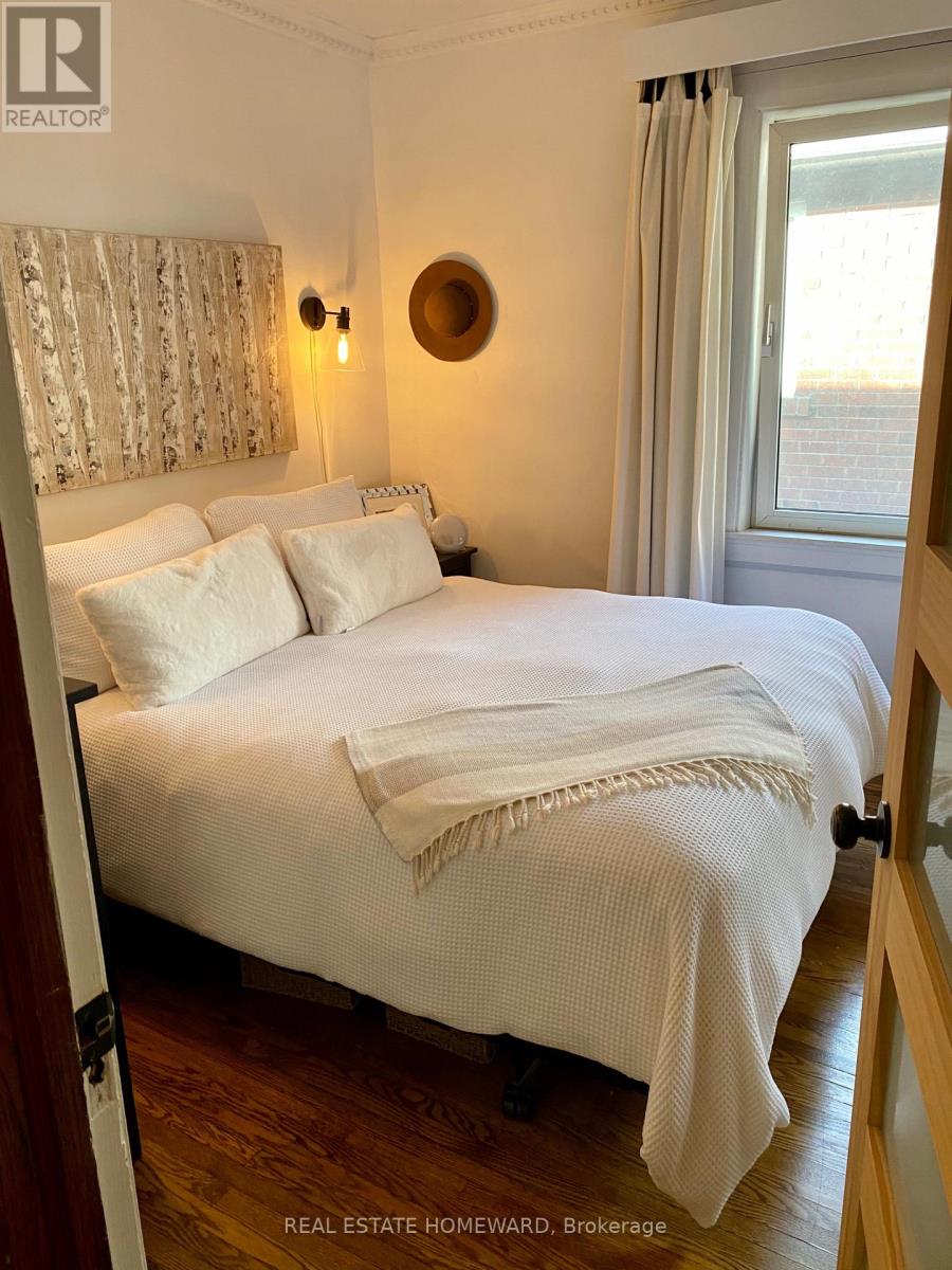 63 Queensbury Avenue, Toronto, Ontario  M1N 2X8 - Photo 8 - E12499436