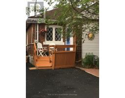 63 Queensbury Avenue, Toronto (Birchcliffe-Cliffside), Ca