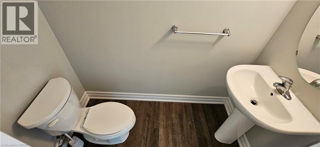 29 Nieson Street, Cambridge, Ontario  N1R 0B9 - Photo 4 - 40784906