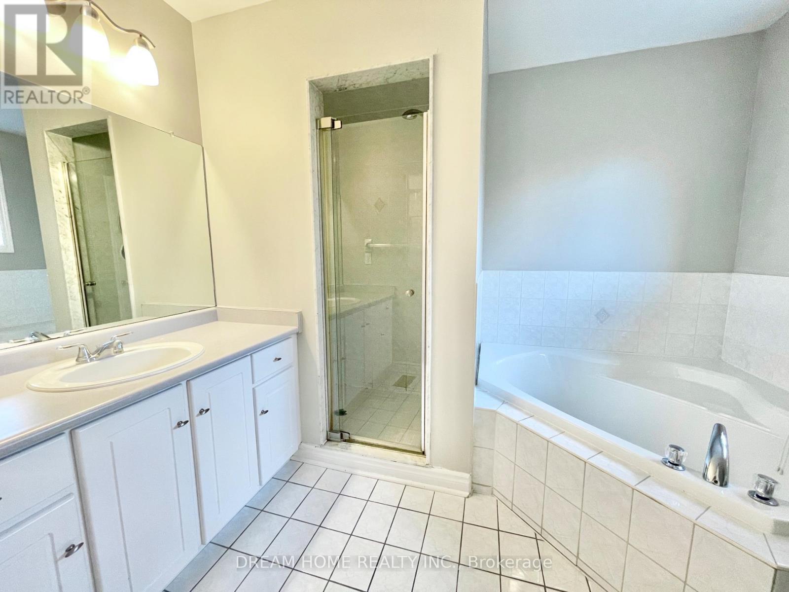 137 Kimono Crescent, Richmond Hill, Ontario  L4S 2A5 - Photo 10 - N12499462