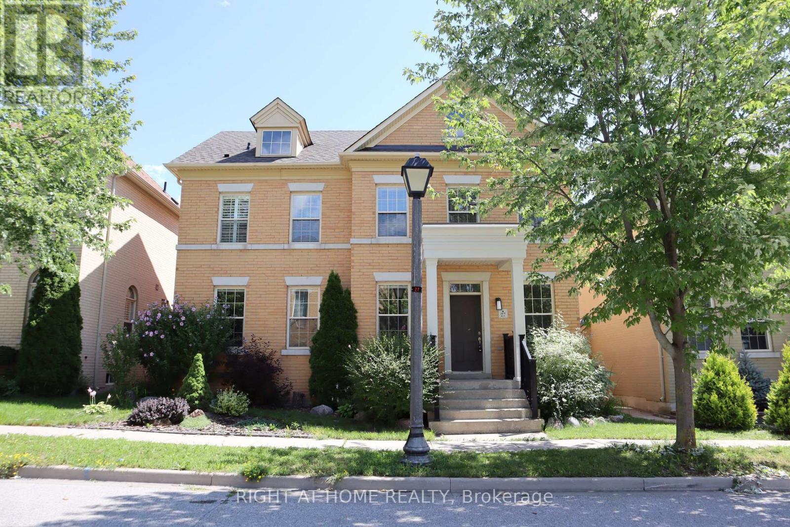 27 BONHEUR ROAD, Markham, Ontario