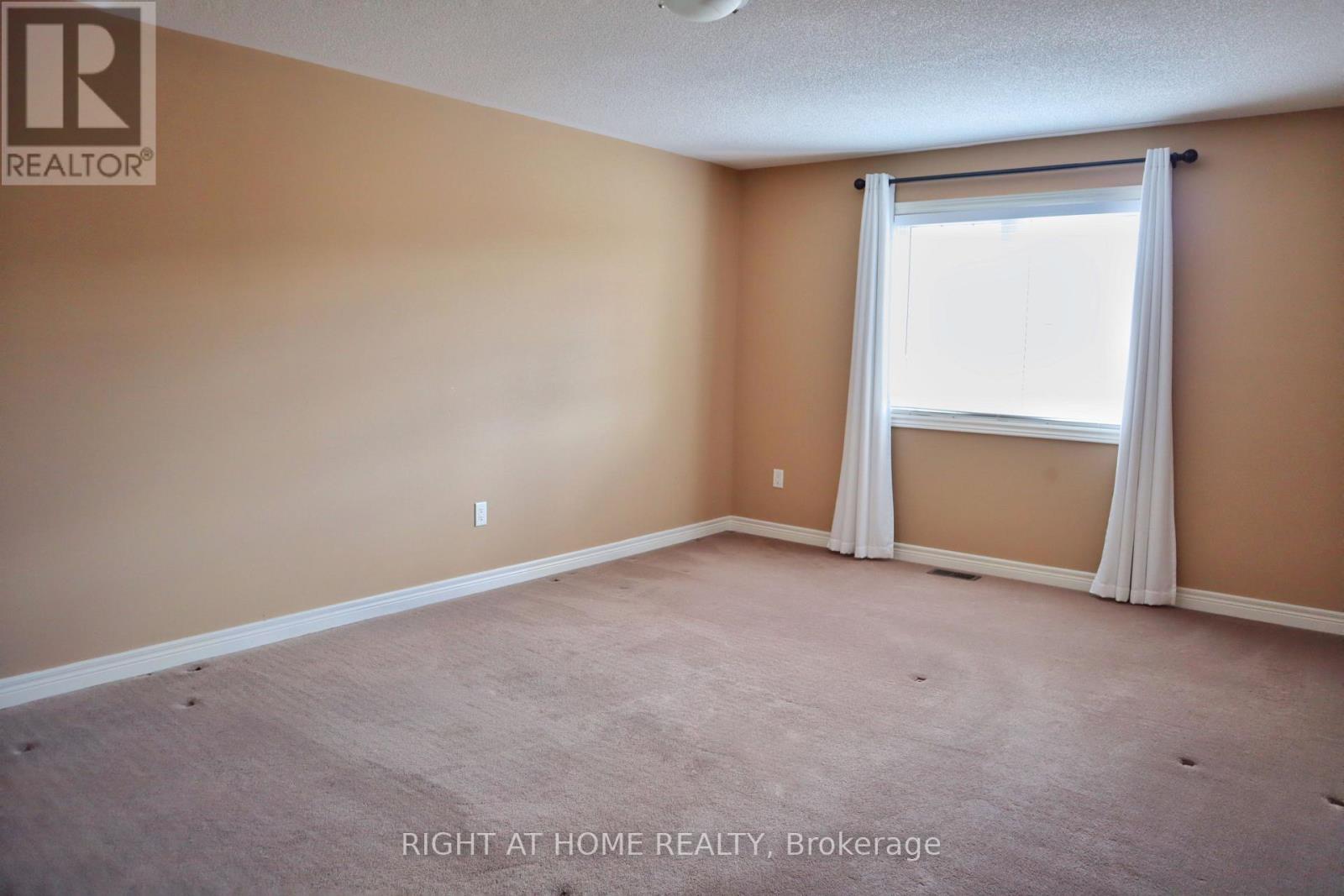 27 Bonheur Road, Markham, Ontario  L6C 0A3 - Photo 14 - N12499482