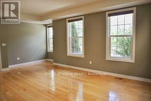 27 Bonheur Road, Markham, Ontario  L6C 0A3 - Photo 5 - N12499482