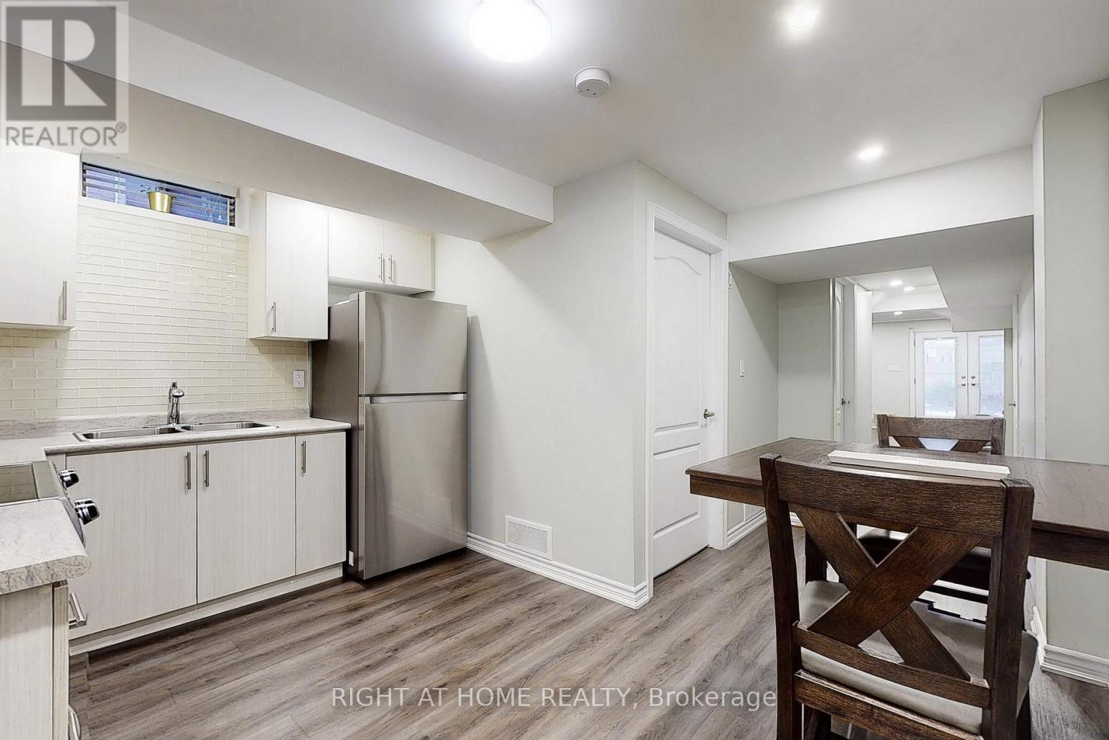 Basement - 90 Maplebank Crescent, Whitchurch-Stouffville, Ontario  L4A 0R8 - Photo 13 - N12499492