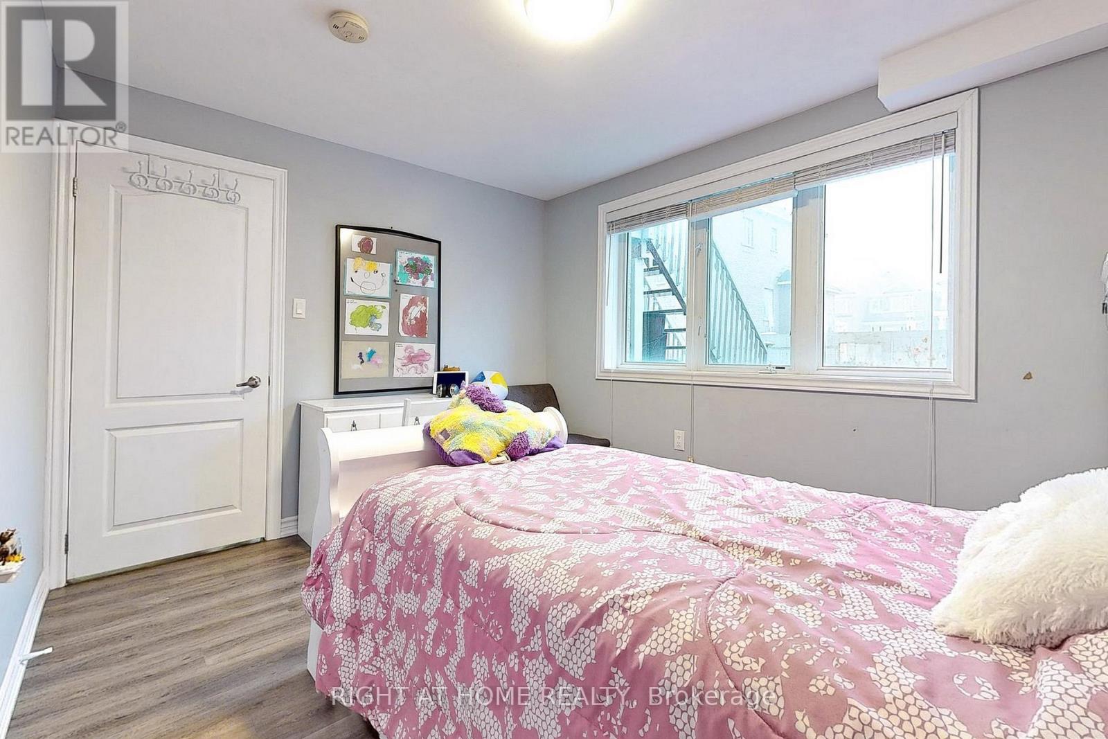 Basement - 90 Maplebank Crescent, Whitchurch-Stouffville, Ontario  L4A 0R8 - Photo 19 - N12499492