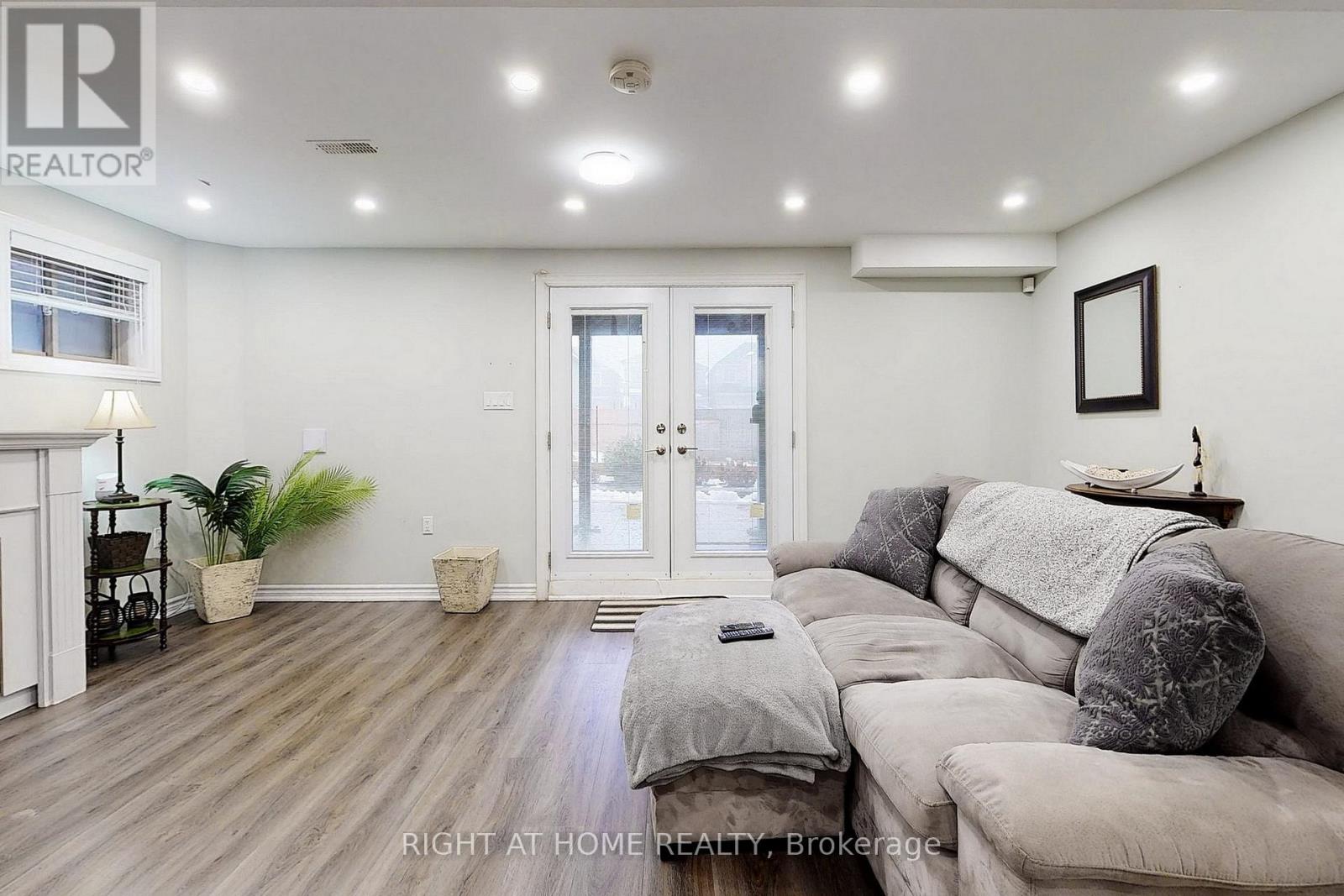 Basement - 90 Maplebank Crescent, Whitchurch-Stouffville, Ontario  L4A 0R8 - Photo 8 - N12499492