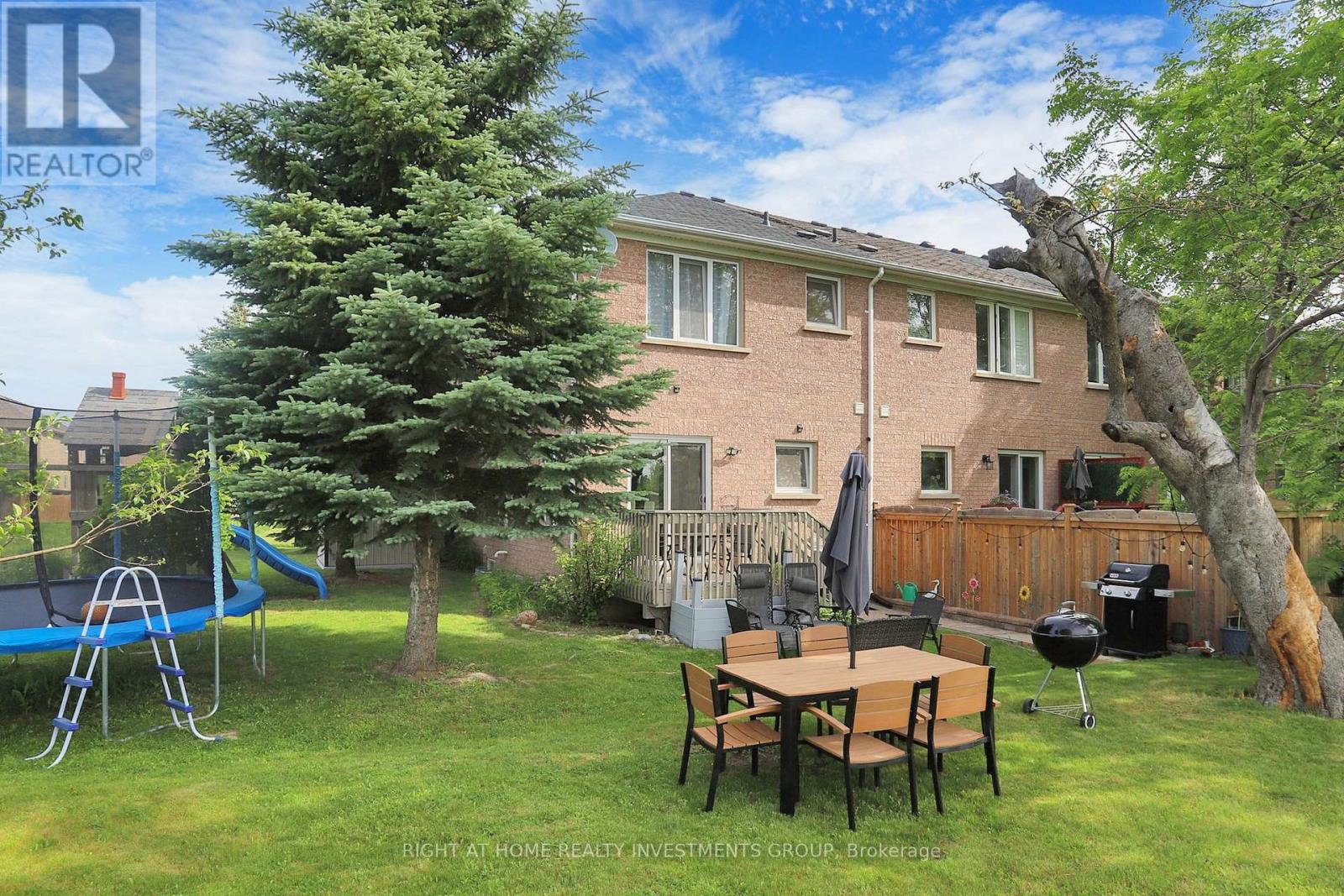 194 Tom Taylor Crescent, Newmarket, Ontario  L3X 3E9 - Photo 16 - N12499506