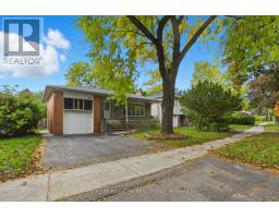 42 TOLLERTON AVENUE, Toronto, Ontario