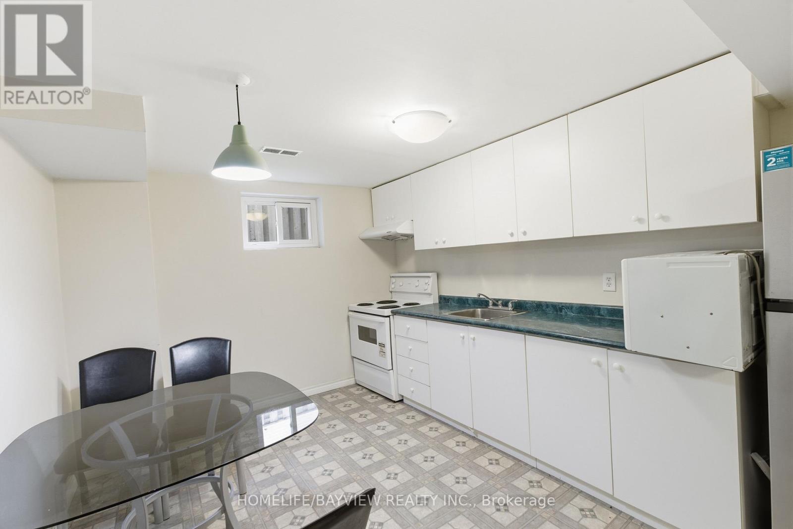 42 Tollerton Avenue, Toronto, Ontario  M2K 2H3 - Photo 38 - C12487878