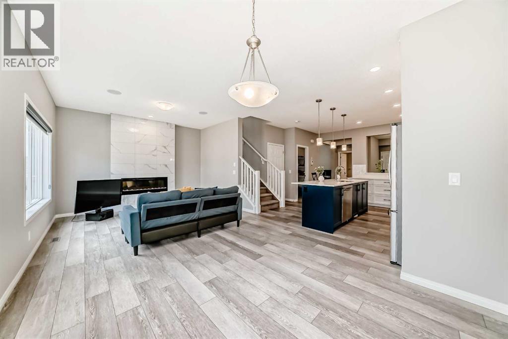 210 Heartland Avenue, Cochrane, Alberta  T4C 2P9 - Photo 13 - A2235652