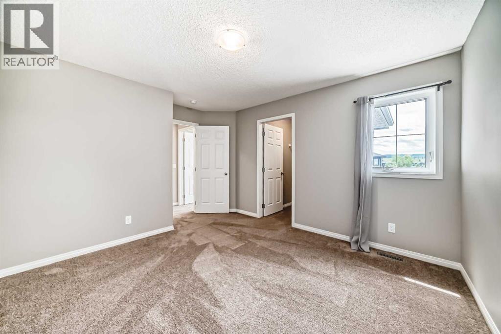 210 Heartland Avenue, Cochrane, Alberta  T4C 2P9 - Photo 36 - A2235652