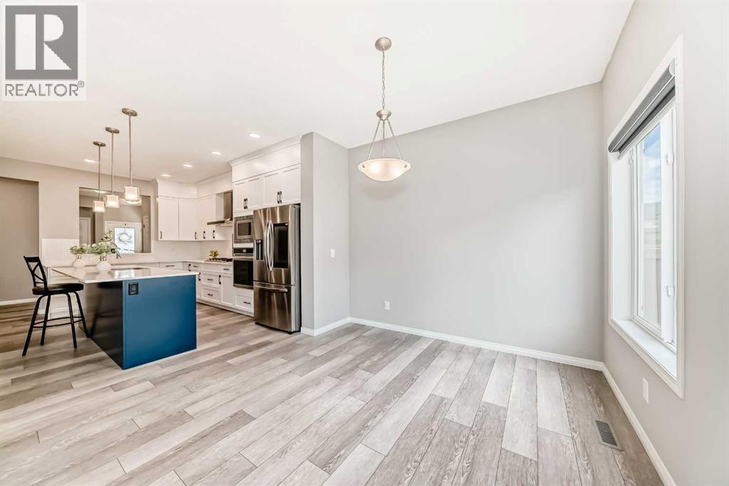 210 Heartland Avenue, Cochrane, Alberta  T4C 2P9 - Photo 12 - A2235652