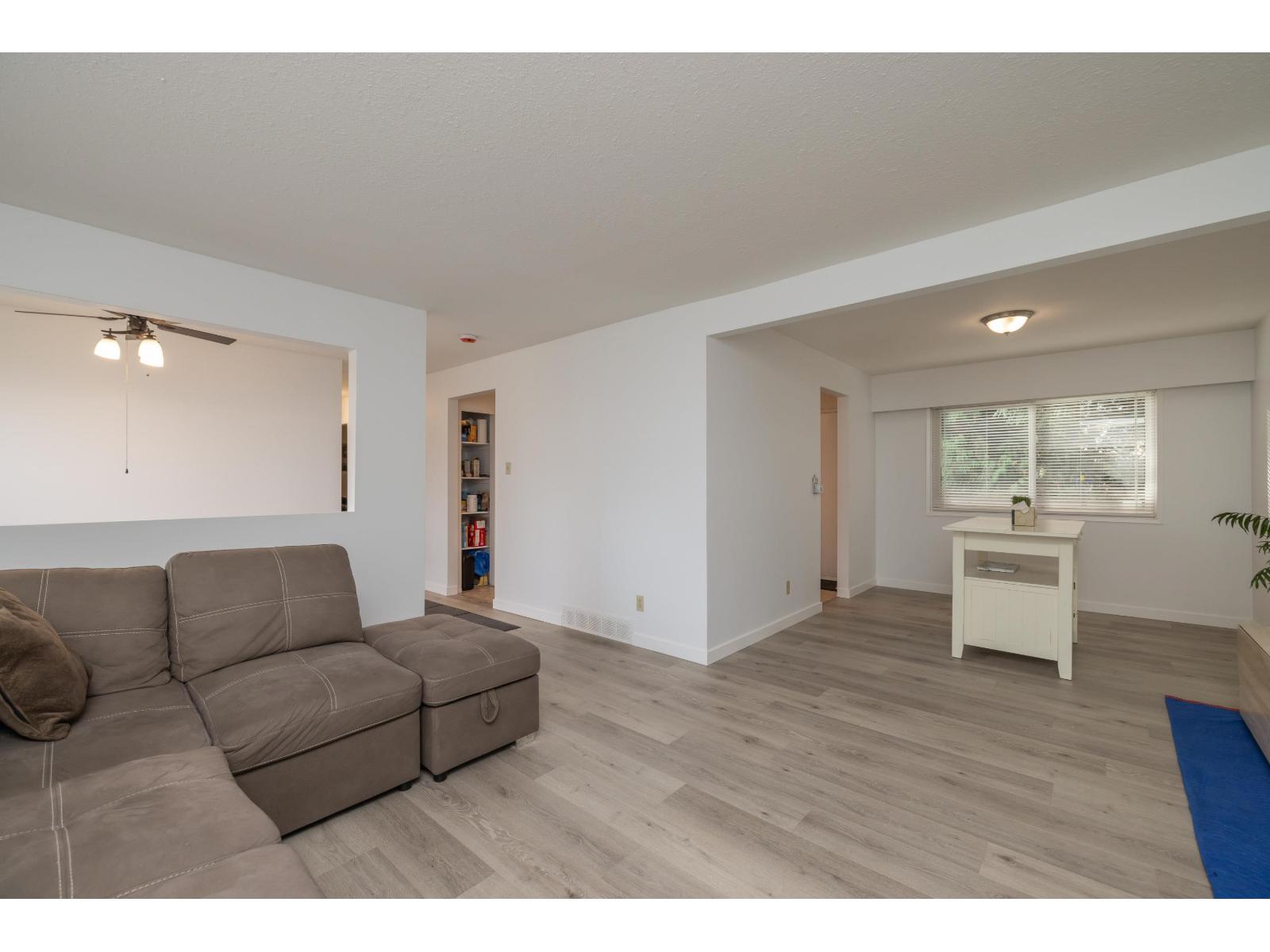 32410 Diamond Avenue, Mission, British Columbia  V2V 1M2 - Photo 7 - R3063720