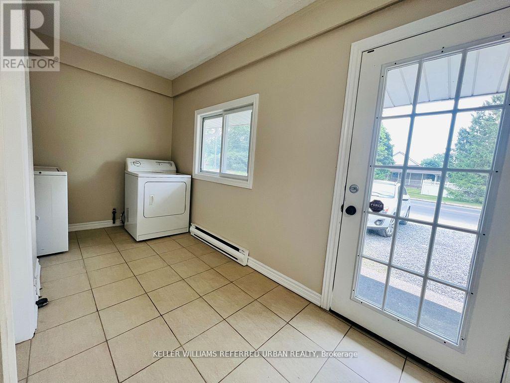 Lower - 139 Ridgeway Road, Fort Erie, Ontario  L0S 1B0 - Photo 8 - X12499464