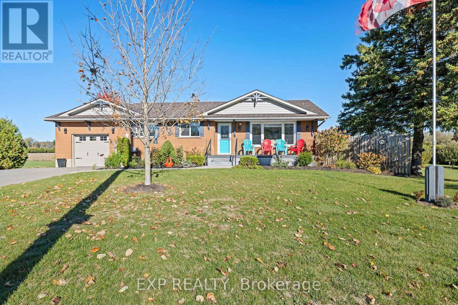 1637 Windham 7, R. R. #3 Road, Norfolk, Ontario  N0E 1V0 - Photo 2 - X12499480