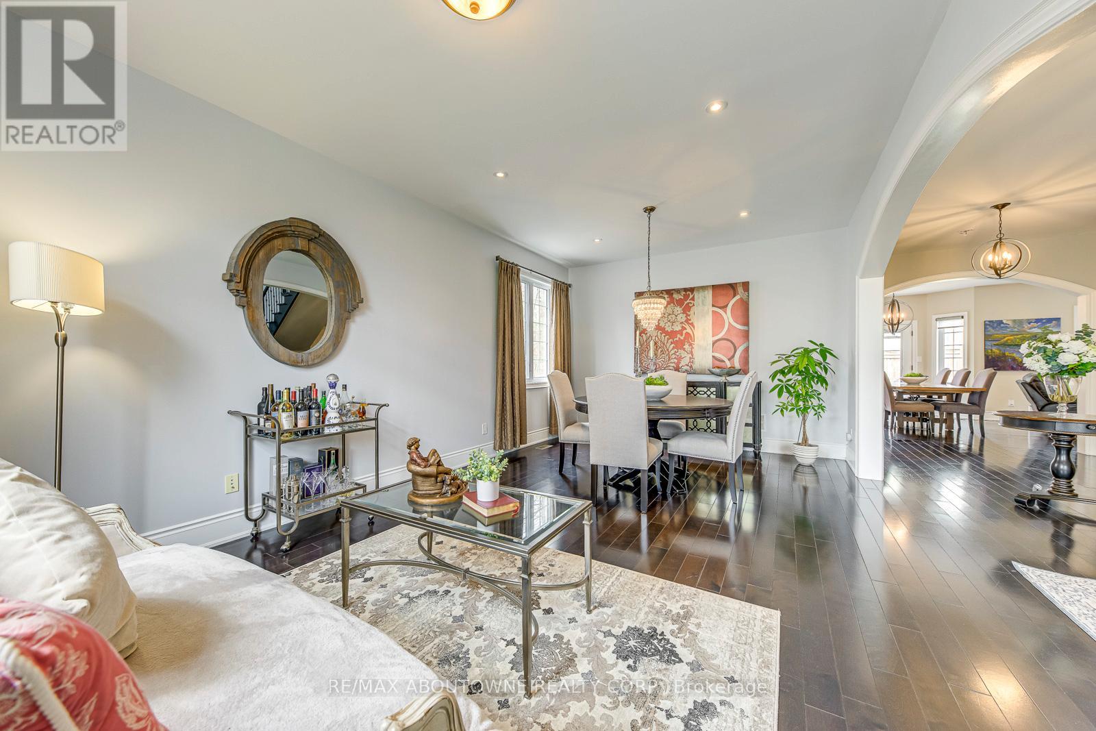 20 Vinegar Hill Street, Hamilton (Waterdown), Ontario  L0R 2H0 - Photo 13 - X12499516