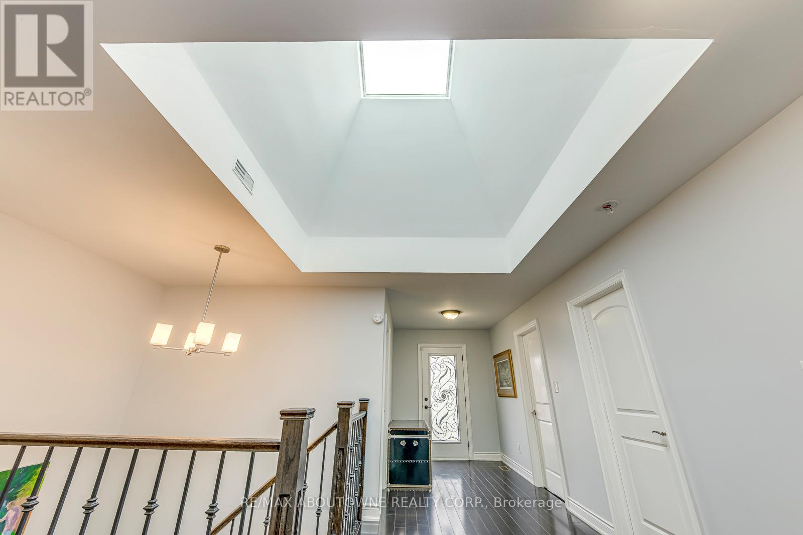 20 Vinegar Hill Street, Hamilton (Waterdown), Ontario  L0R 2H0 - Photo 29 - X12499516