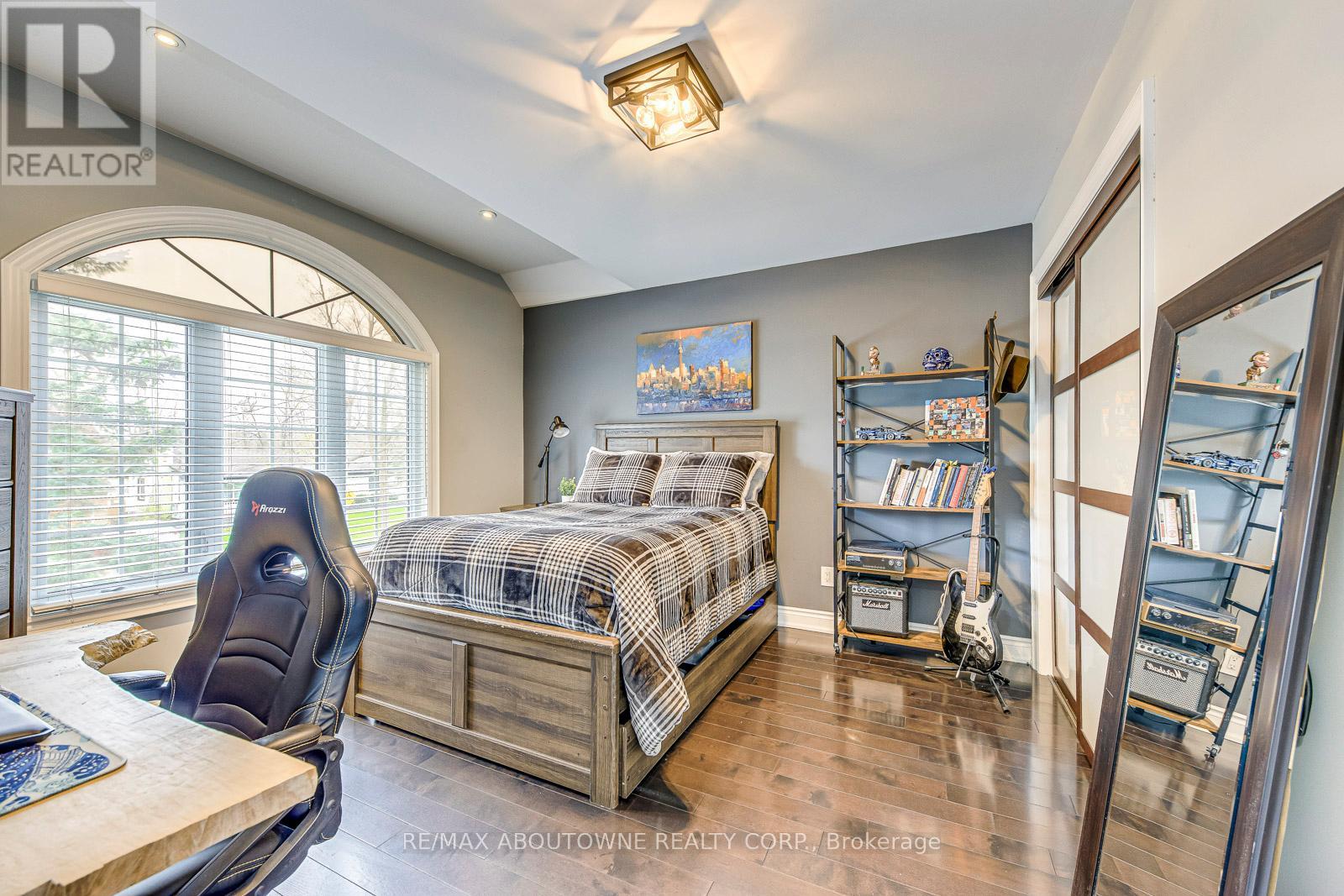 20 Vinegar Hill Street, Hamilton (Waterdown), Ontario  L0R 2H0 - Photo 40 - X12499516