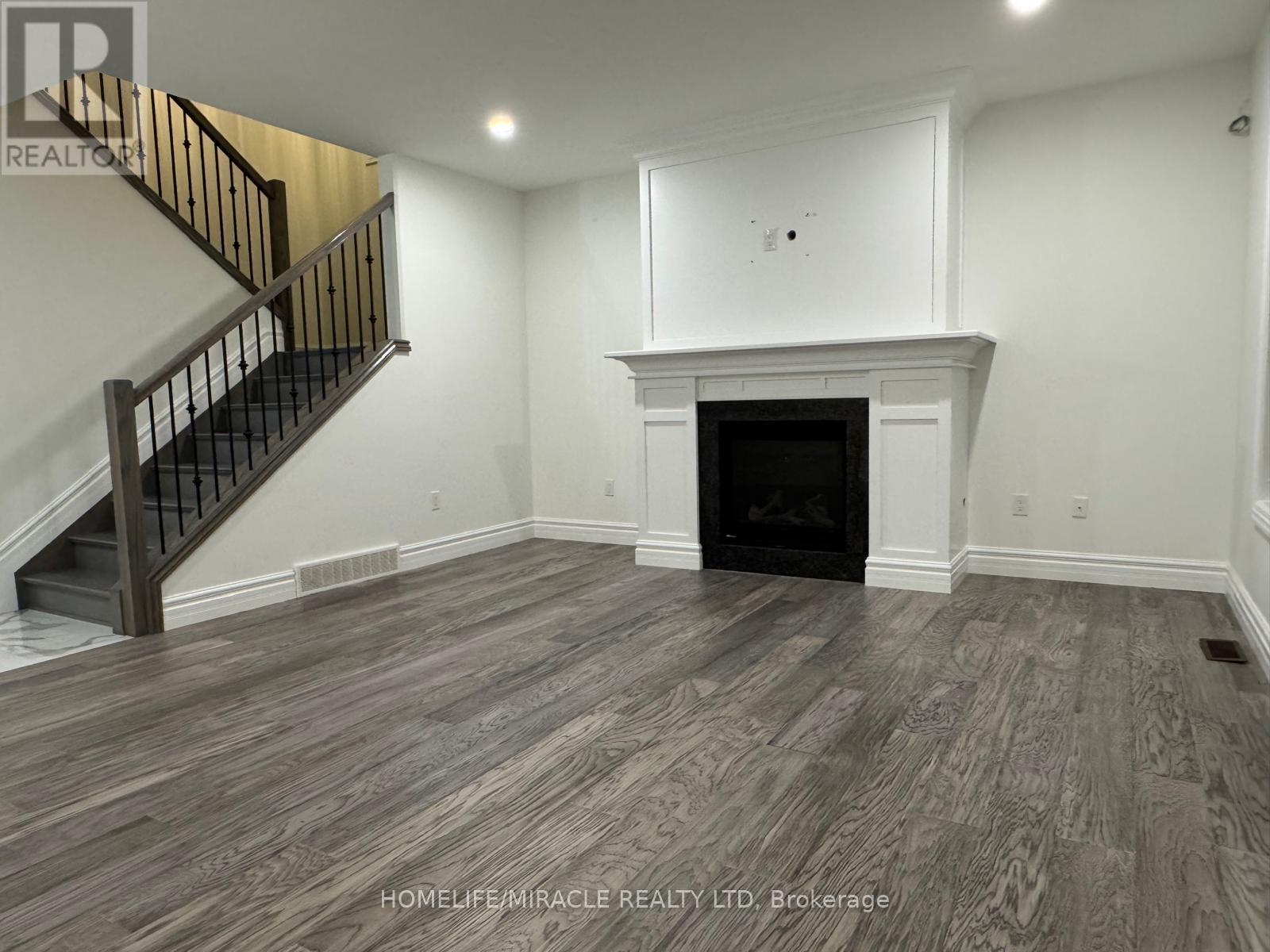 219 Cowan Court, Amherstburg, Ontario  N9V 0G9 - Photo 16 - X12499518