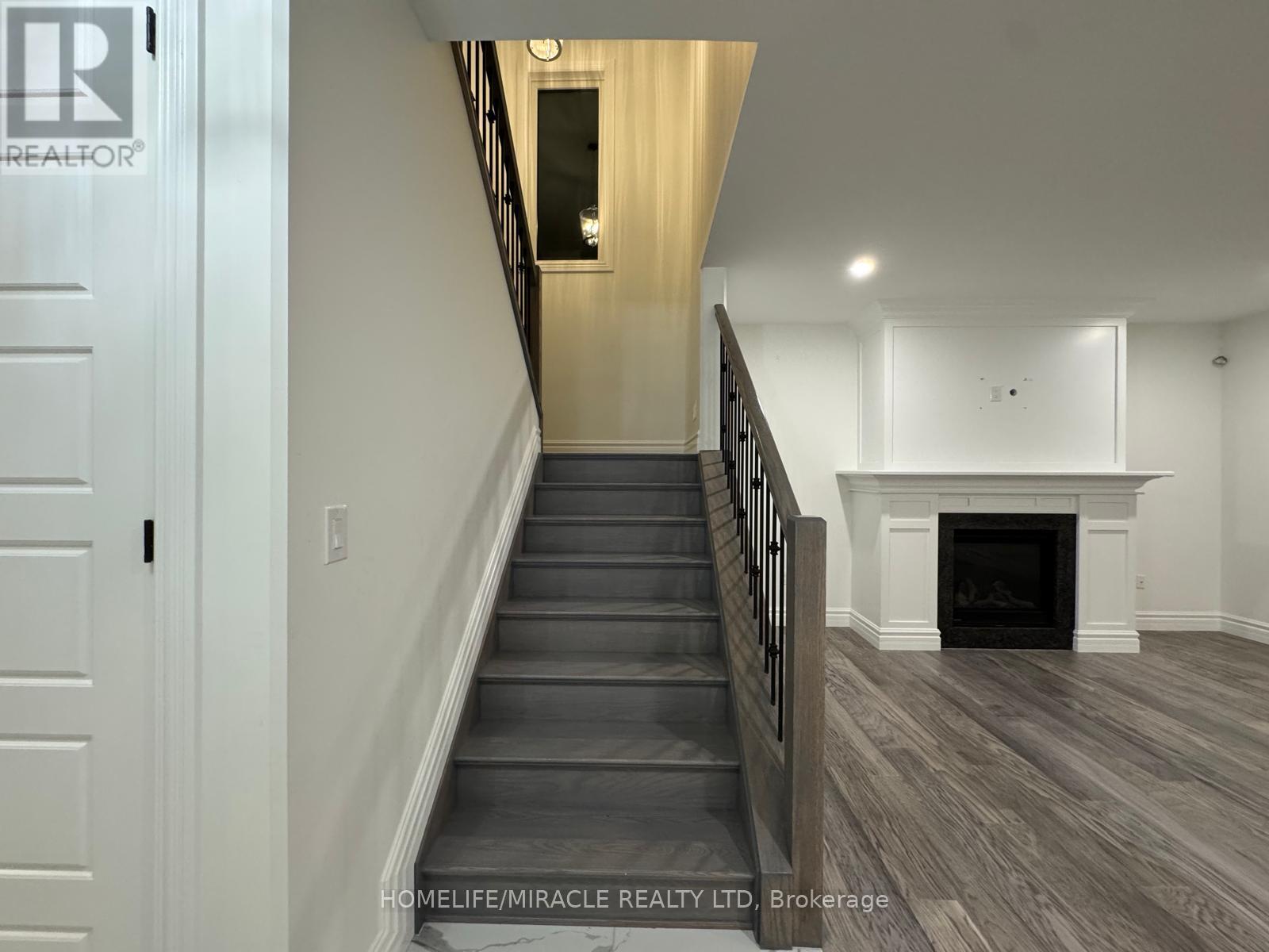 219 Cowan Court, Amherstburg, Ontario  N9V 0G9 - Photo 17 - X12499518