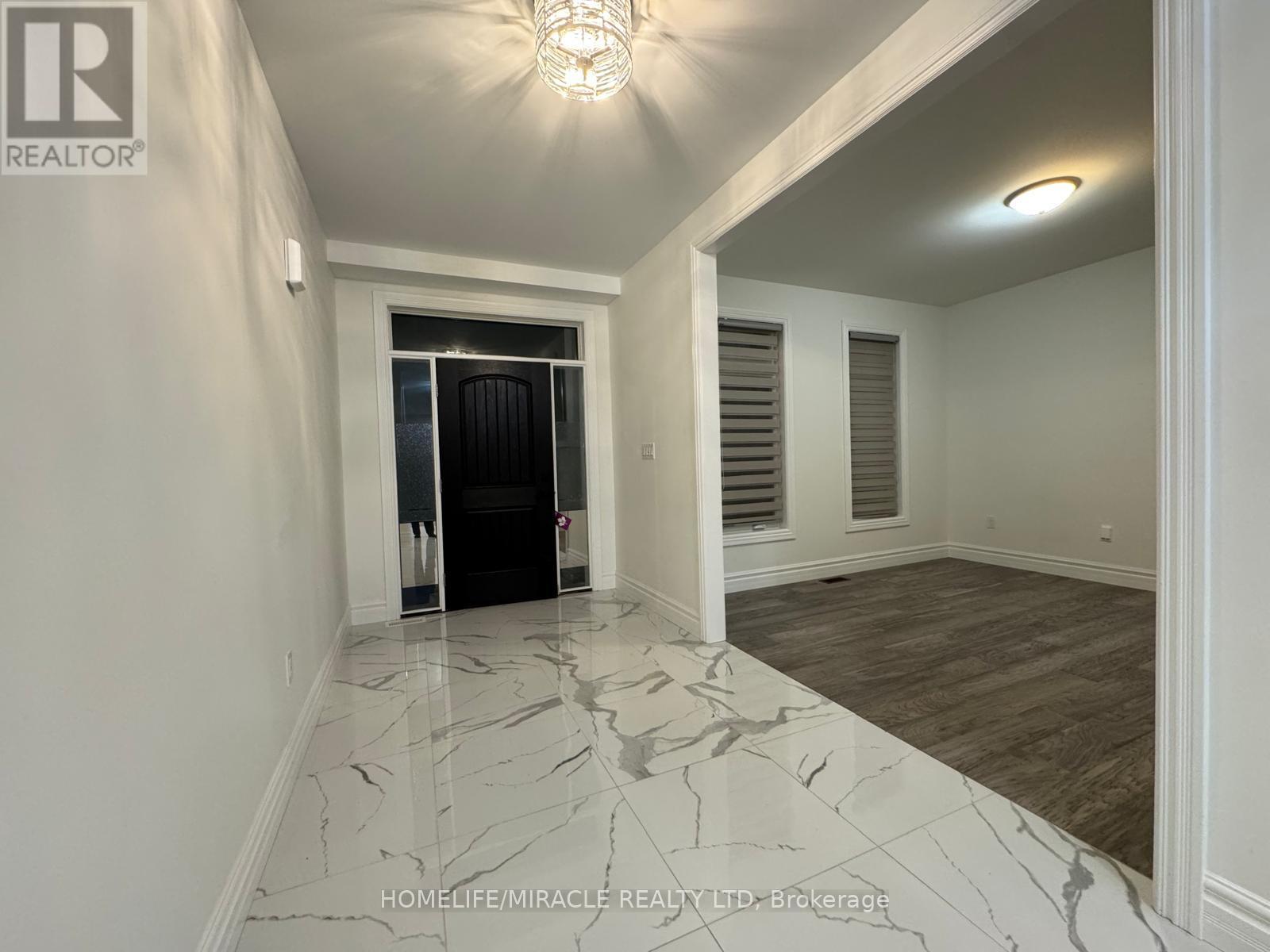 219 Cowan Court, Amherstburg, Ontario  N9V 0G9 - Photo 5 - X12499518