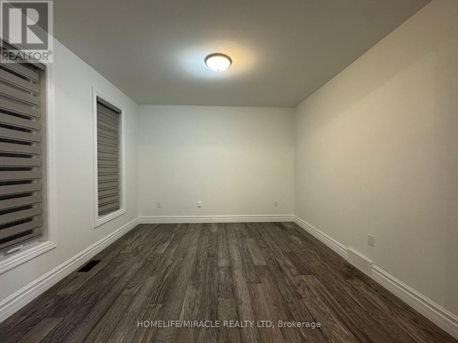 219 Cowan Court, Amherstburg, Ontario  N9V 0G9 - Photo 6 - X12499518