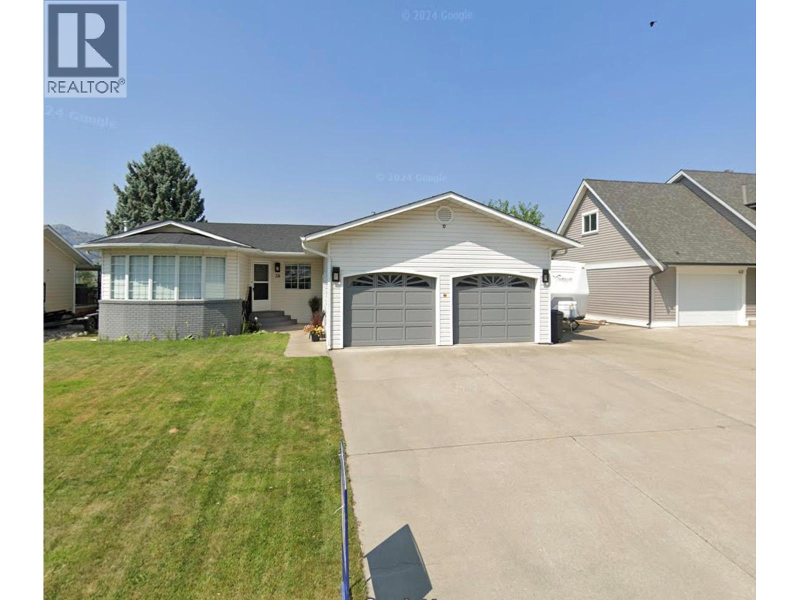 38 BAYVIEW Crescent Osoyoos Photo 2 38 BAYVIEW Crescent Osoyoos Photo 2