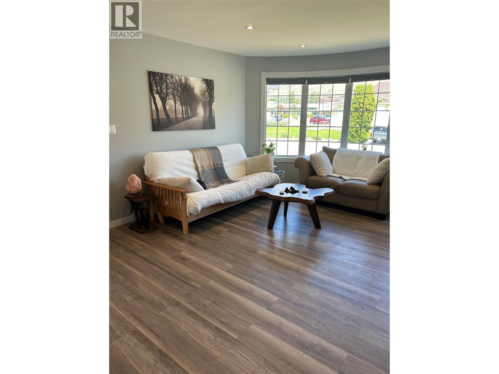 38 BAYVIEW Crescent Osoyoos Photo 23 38 BAYVIEW Crescent Osoyoos Photo 23