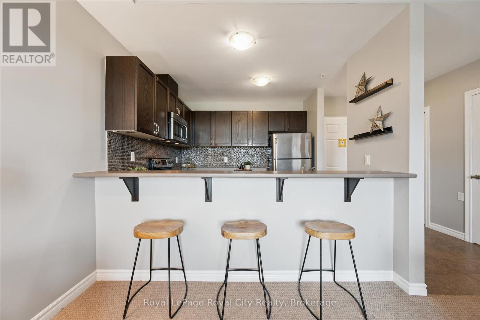 207 - 2 Colonial Drive, Guelph, Ontario  N1L 0K8 - Photo 11 - X12499532