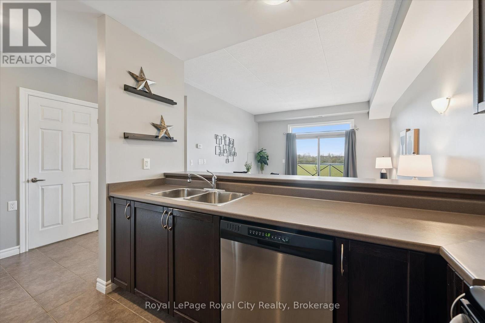 207 - 2 Colonial Drive, Guelph, Ontario  N1L 0K8 - Photo 14 - X12499532