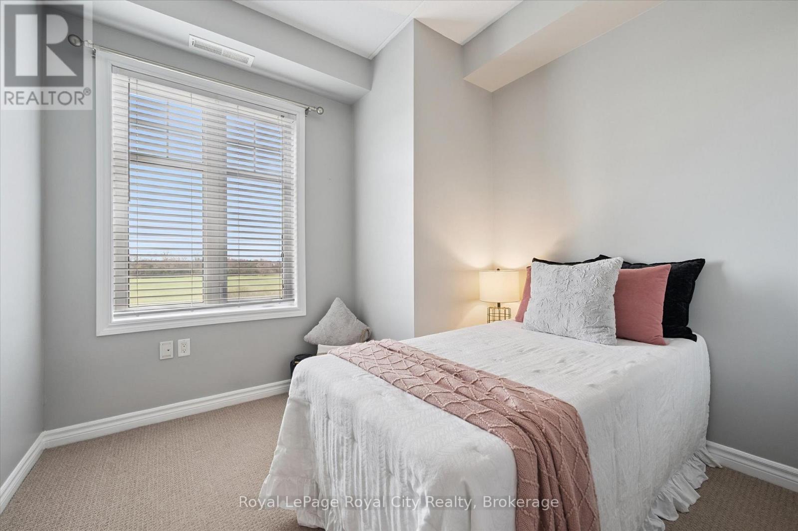 207 - 2 Colonial Drive, Guelph, Ontario  N1L 0K8 - Photo 15 - X12499532