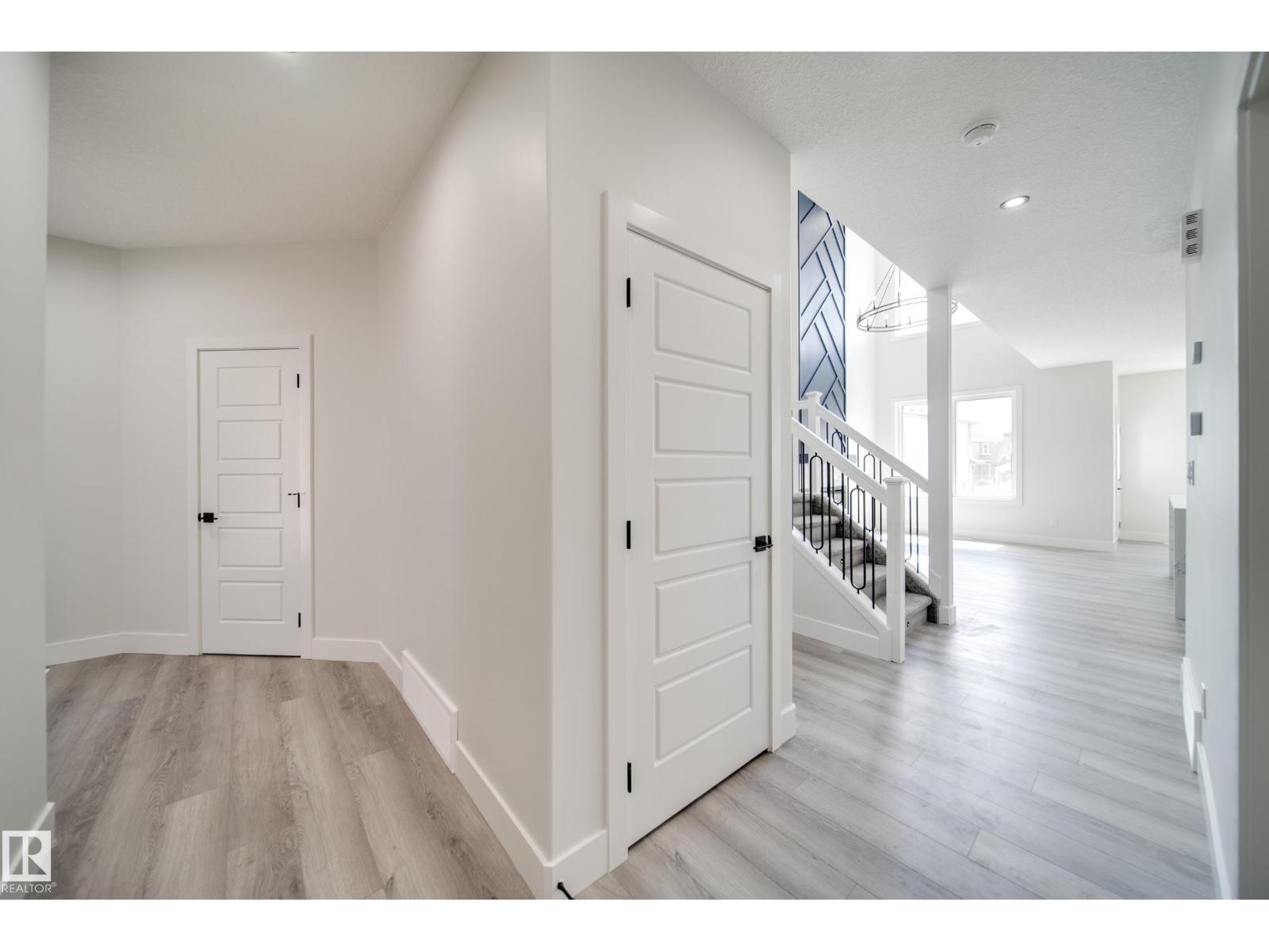 8747 183 Av Nw, Edmonton, Alberta  T5Z 0S8 - Photo 13 - E4464377