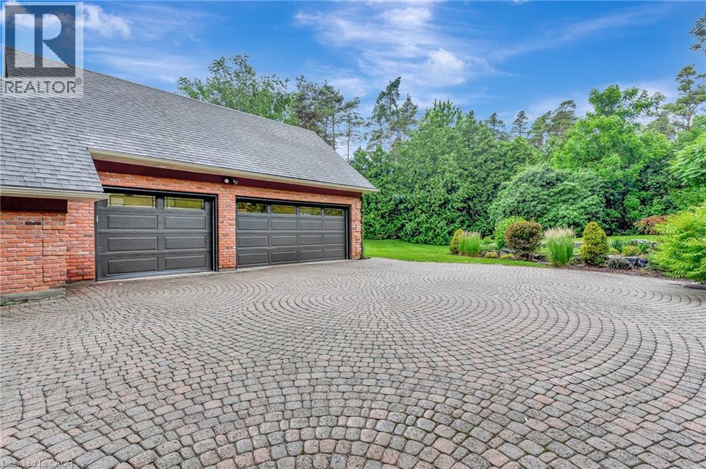 22 Deerpath Court, Cambridge, Ontario  N1T 1H7 - Photo 4 - 40784911