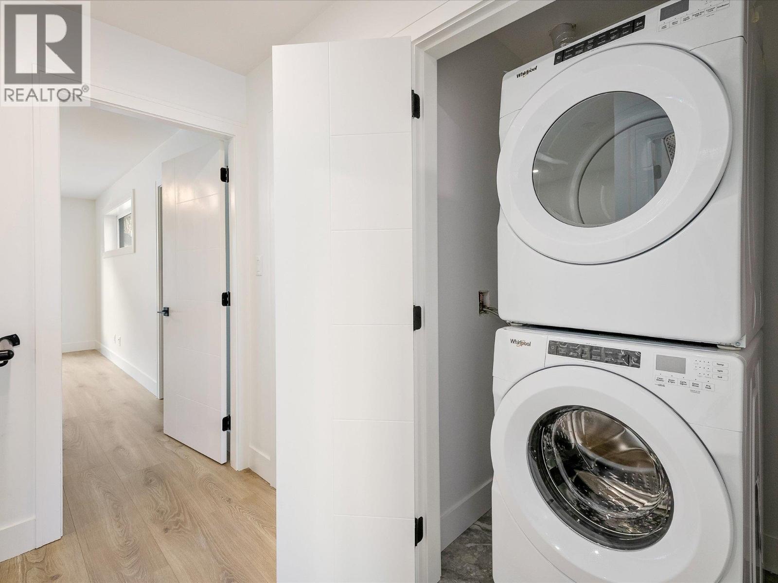 1005 Phare Crescent, Pemberton, British Columbia  V0N 2L1 - Photo 16 - R3063816