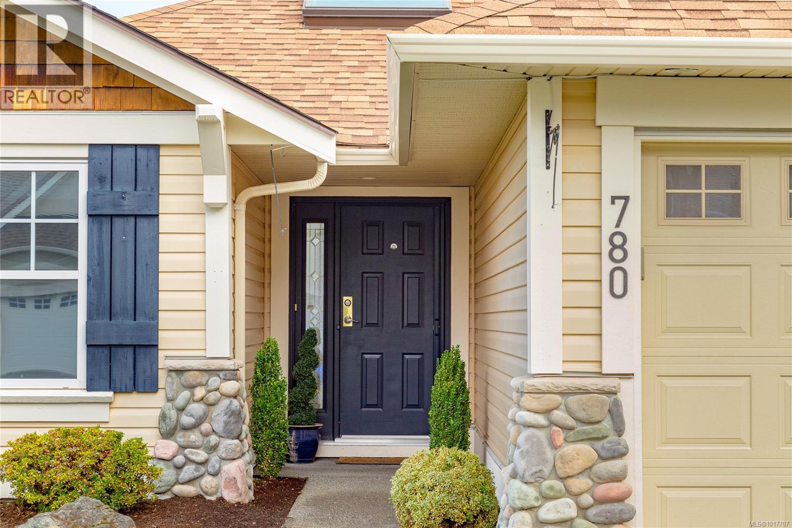 780 Country Club Dr, Cobble Hill, British Columbia  V8H 0K8 - Photo 13 - 1017707