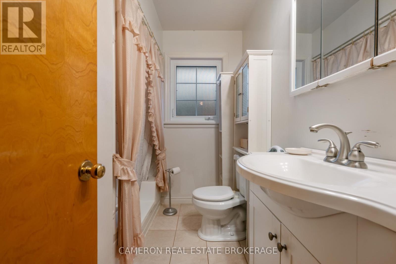 1337 Julie Street, Cornwall, Ontario  K6H 3M1 - Photo 15 - X12499550