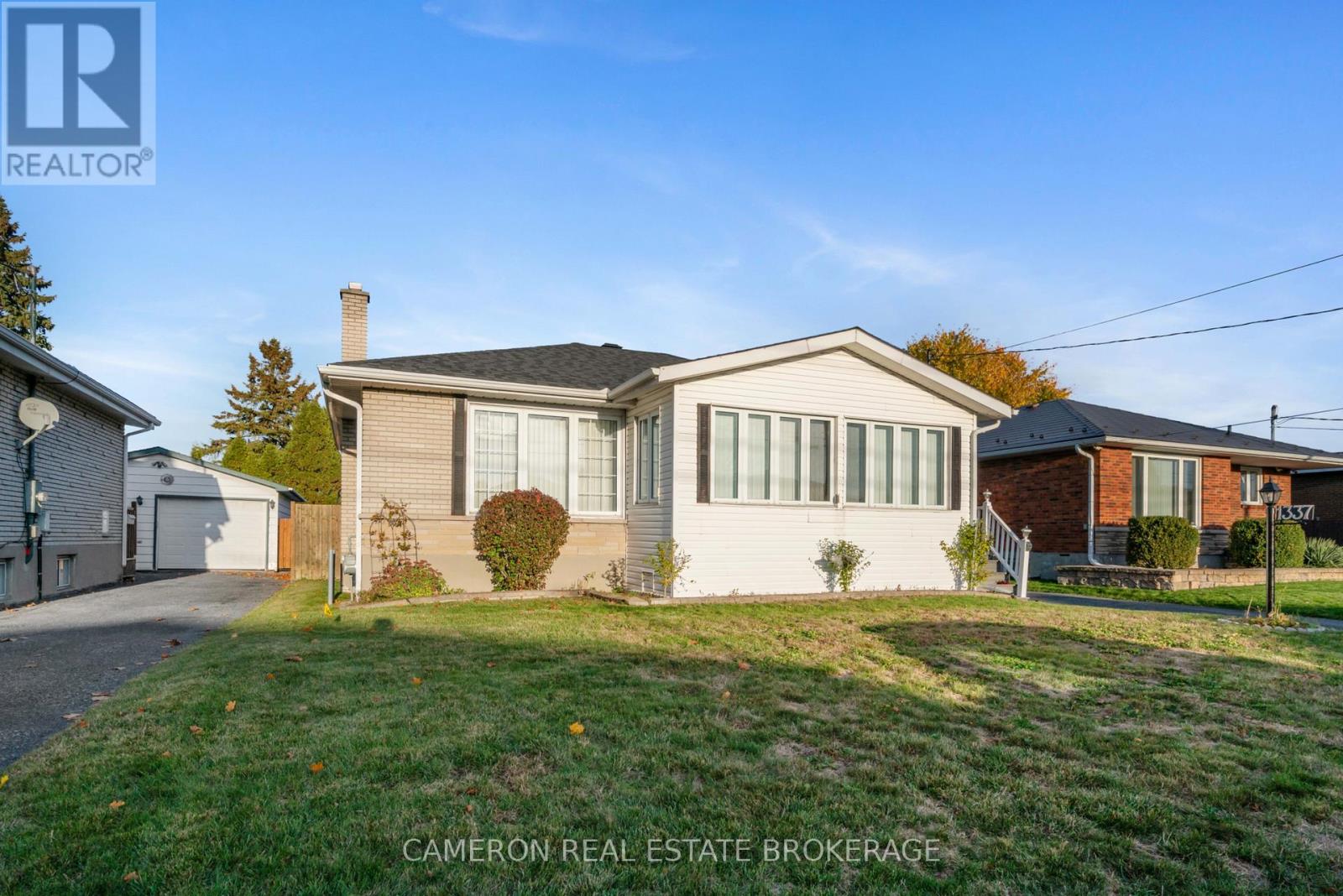 1337 Julie Street, Cornwall, Ontario  K6H 3M1 - Photo 2 - X12499550