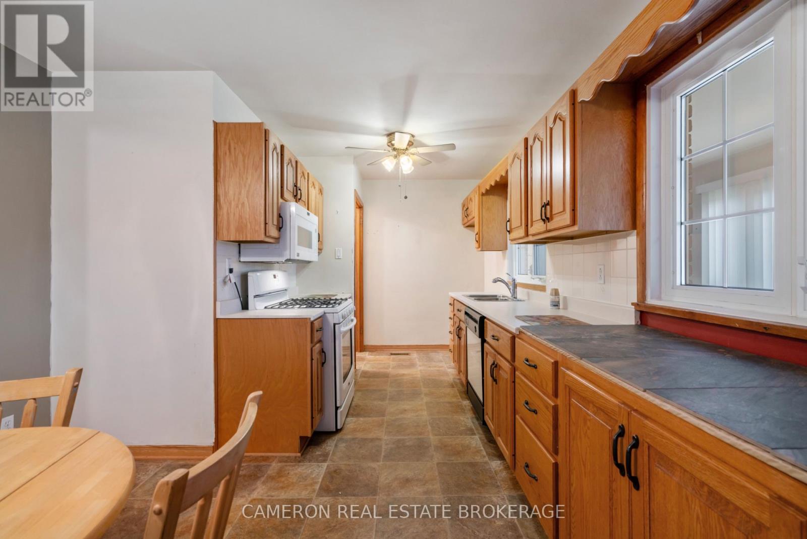 1337 Julie Street, Cornwall, Ontario  K6H 3M1 - Photo 6 - X12499550