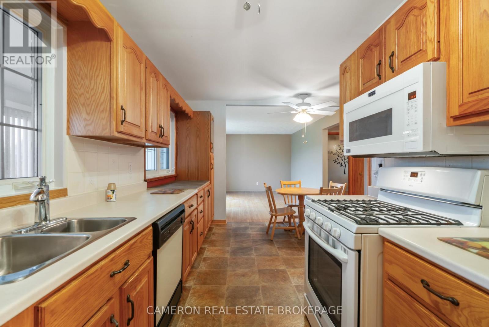 1337 Julie Street, Cornwall, Ontario  K6H 3M1 - Photo 7 - X12499550