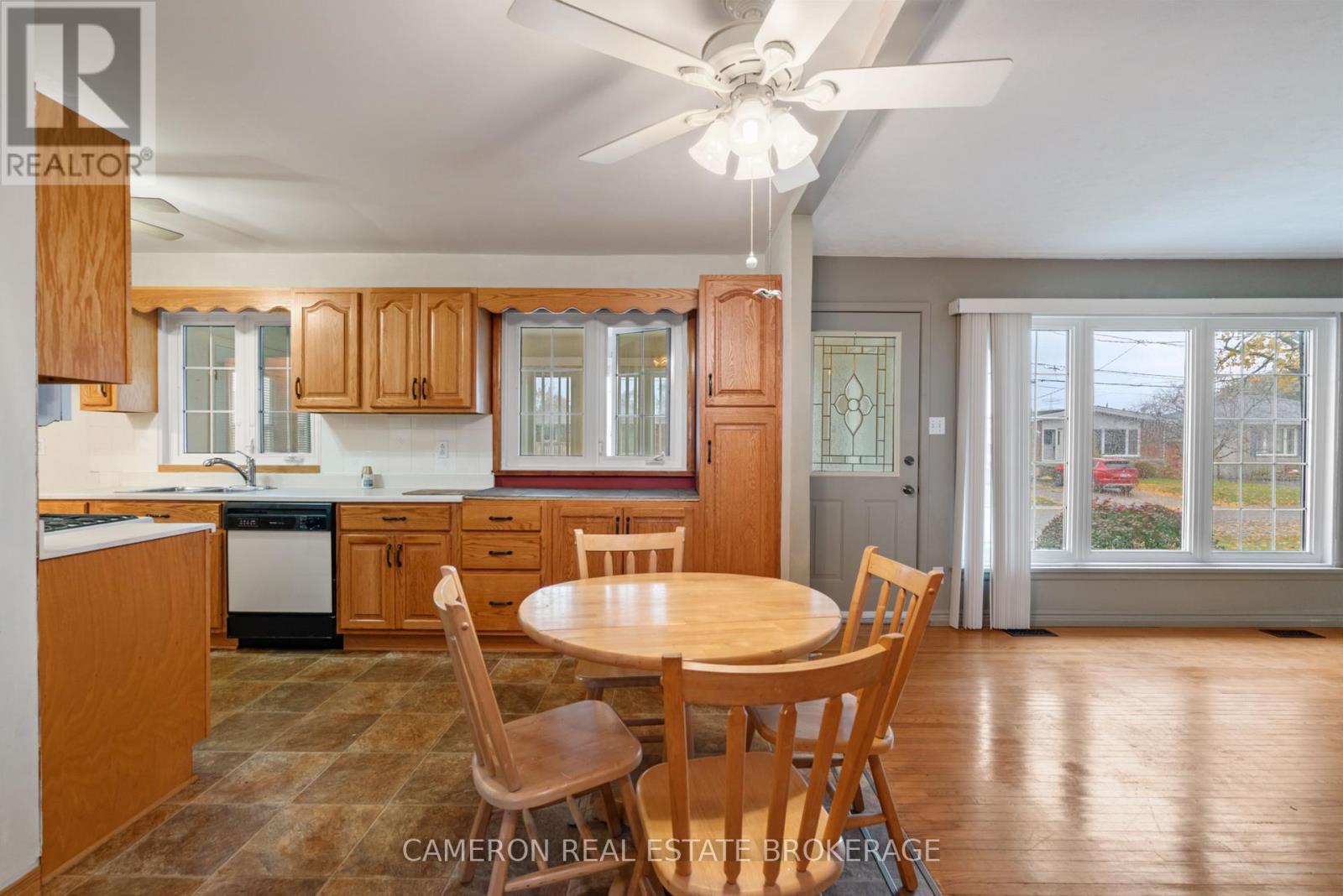 1337 Julie Street, Cornwall, Ontario  K6H 3M1 - Photo 9 - X12499550