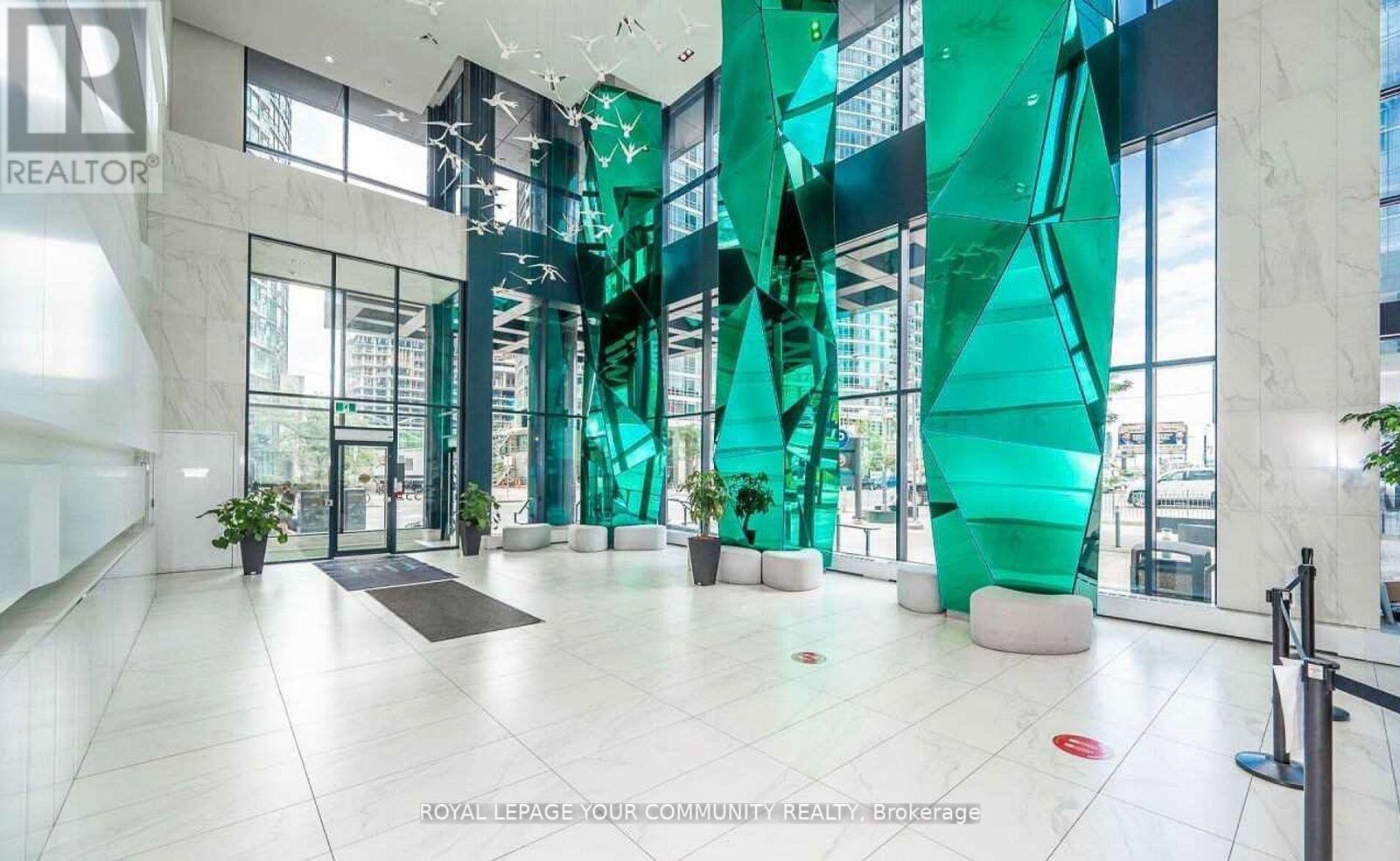 421 - 352 Front Street W, Toronto (Waterfront Communities), Ontario  M5V 0K3 - Photo 3 - C12499536