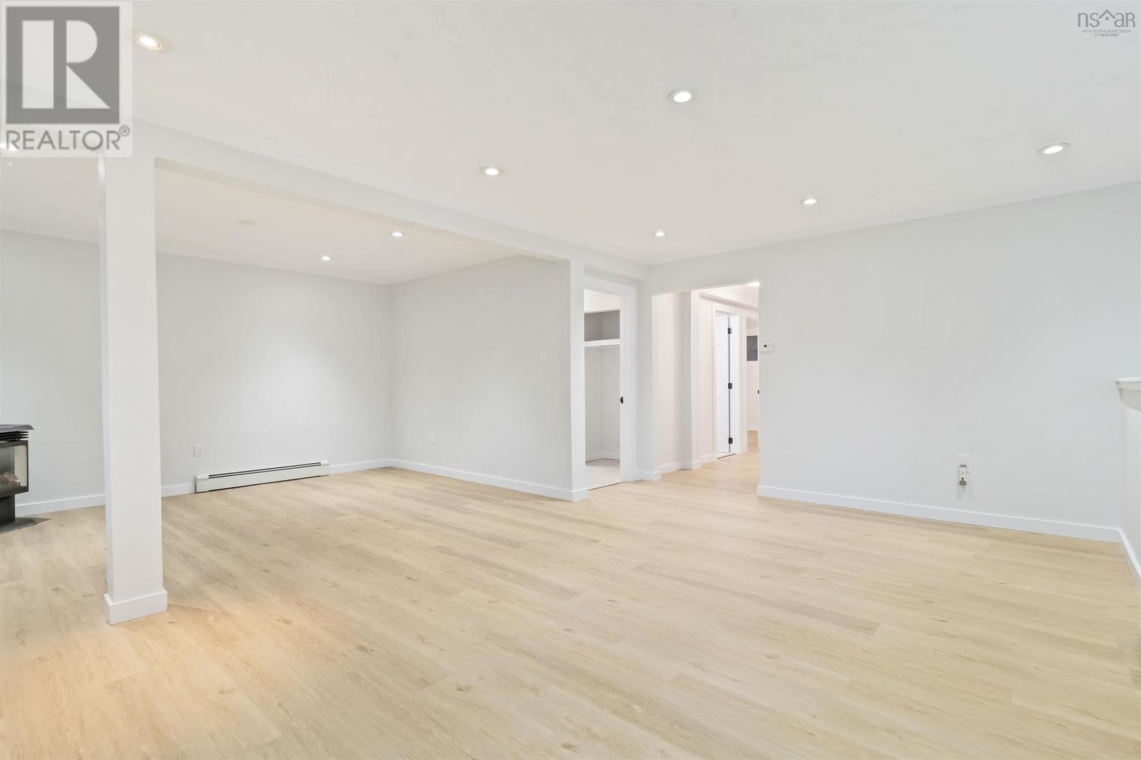 26 Village Crescent, Bedford, Nova Scotia  B4A 1J2 - Photo 29 - 202527005