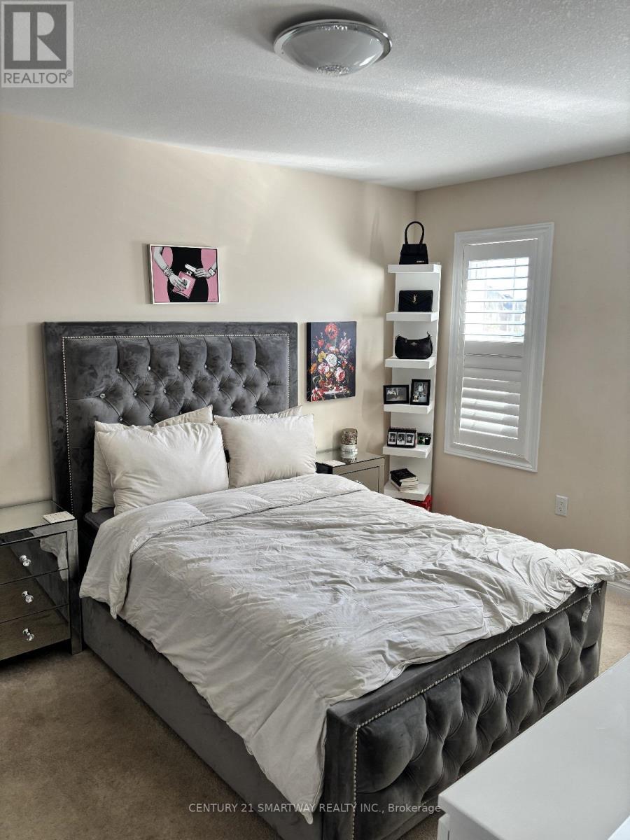 25 Bucksaw Street, Brampton (Northwest Brampton), Ontario  L7A 0G4 - Photo 12 - W12499414