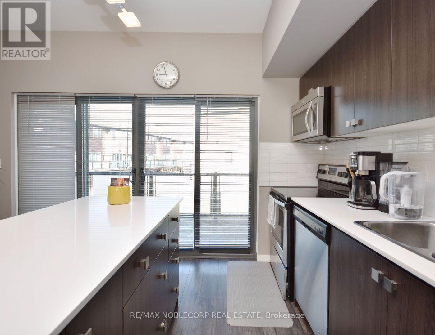 19 - 369 Essa Road, Barrie (Holly), Ontario  L4N 9C8 - Photo 11 - S12499540