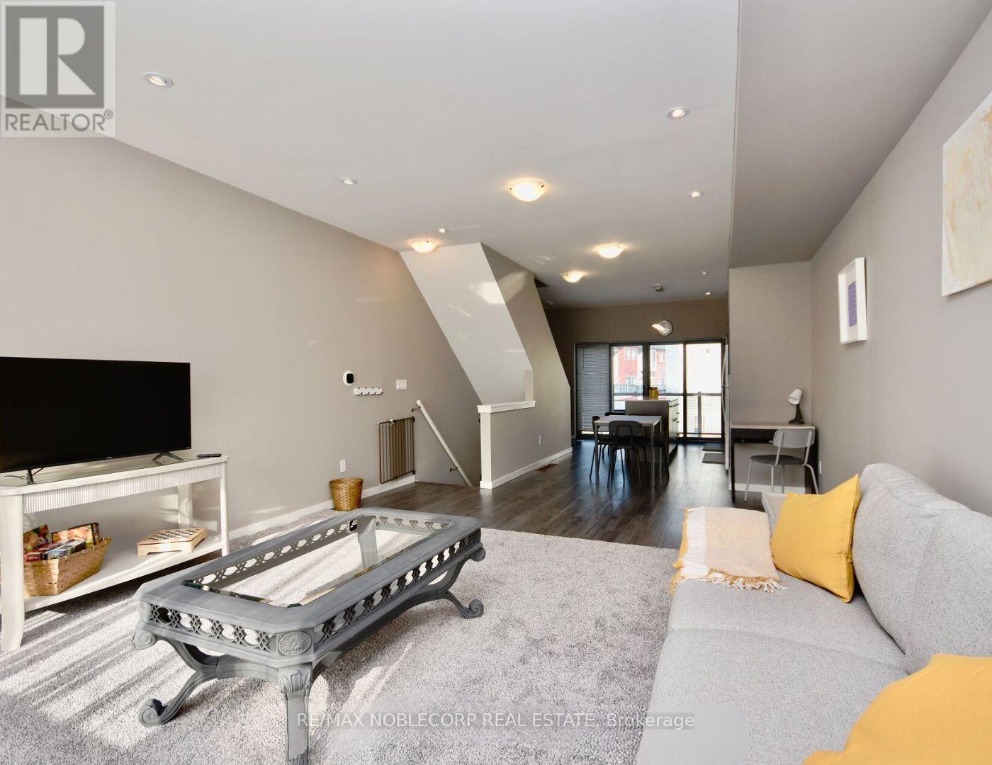 19 - 369 Essa Road, Barrie (Holly), Ontario  L4N 9C8 - Photo 6 - S12499540