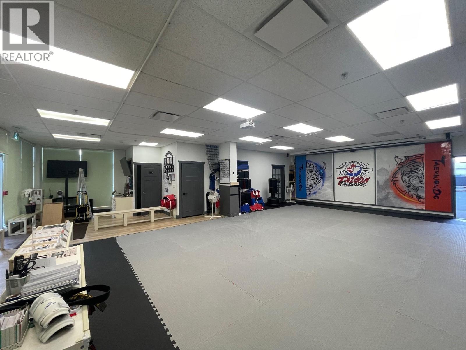 101 & 102 1209 W 16th Street, North Vancouver, British Columbia  V7P 1R5 - Photo 5 - C8072318