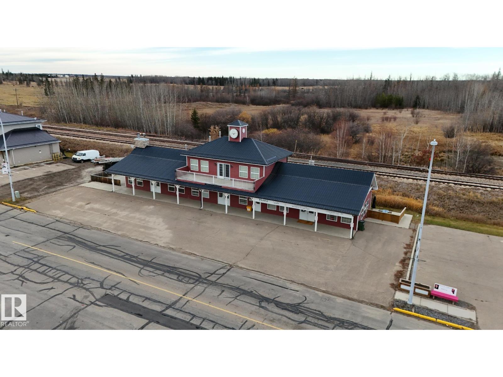 #102 5020 Lac Ste Anne Tr S, Onoway, Alberta  T0E 1V0 - Photo 3 - E4464385