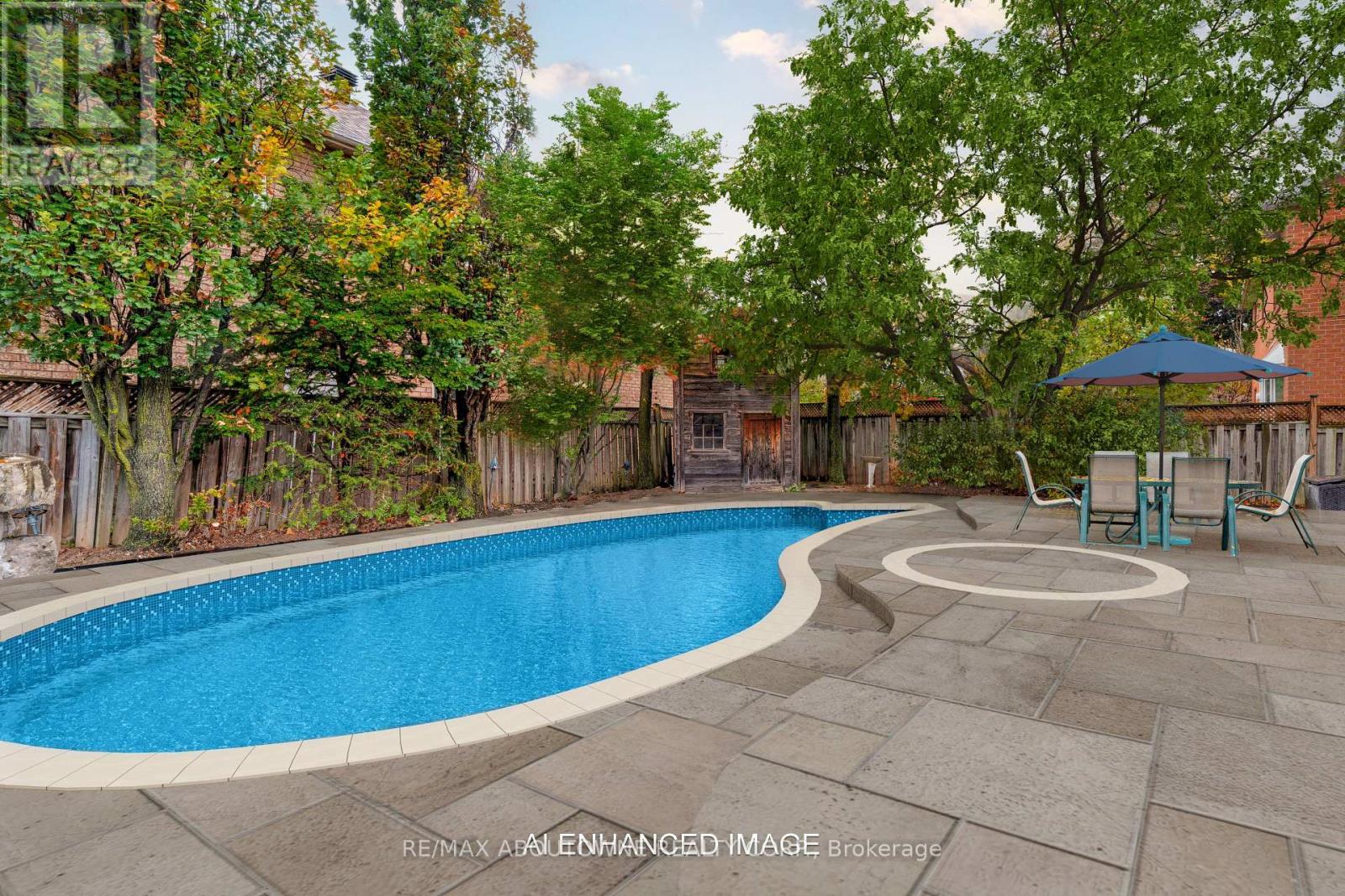 1586 Heritage Way, Oakville, Ontario  L6M 2Z5 - Photo 39 - W12495660