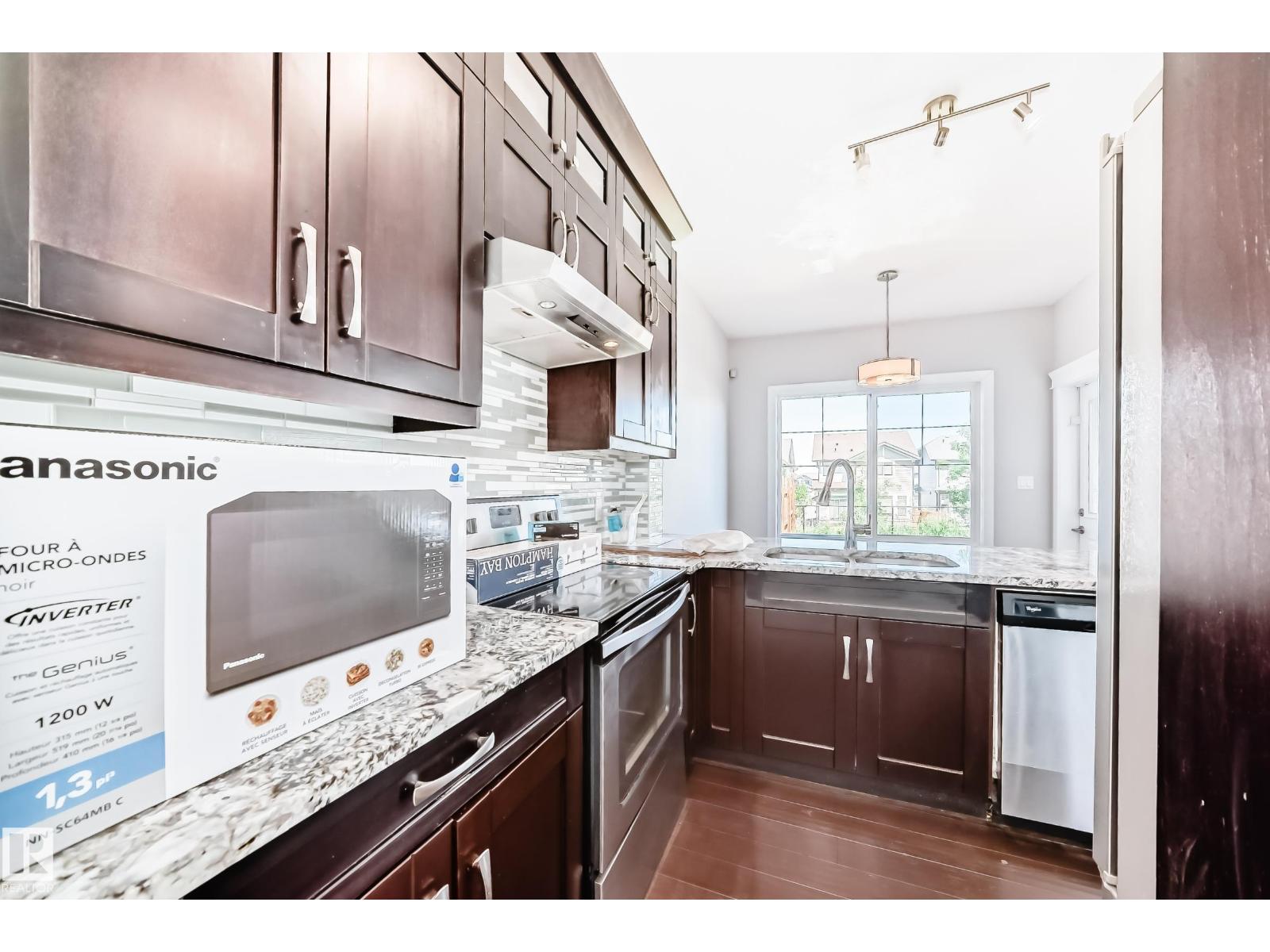 8579 Cushing Pl Sw, Edmonton, Alberta  T6W 3R4 - Photo 12 - E4464384